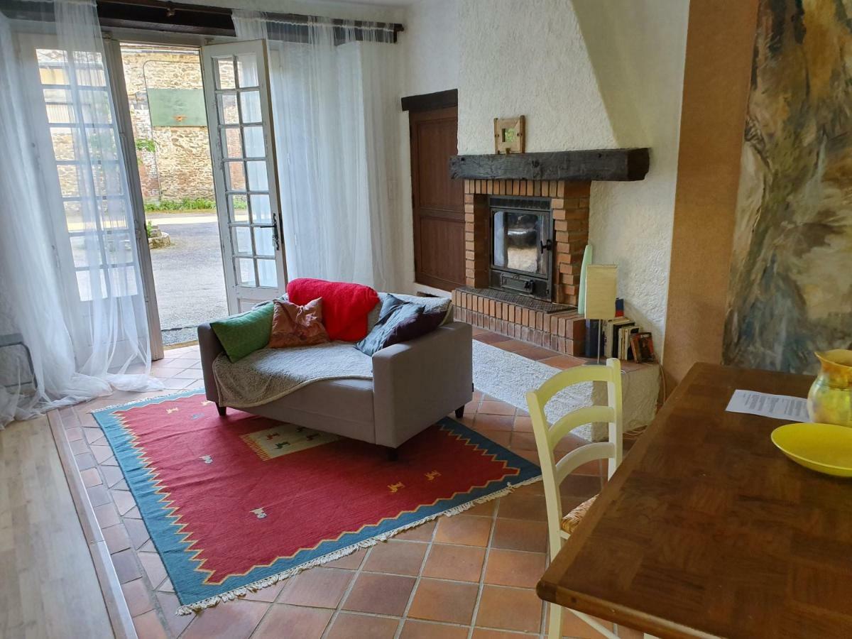 Maison Lyre, Pompadour Hotel Arnac-Pompadour ภายนอก รูปภาพ